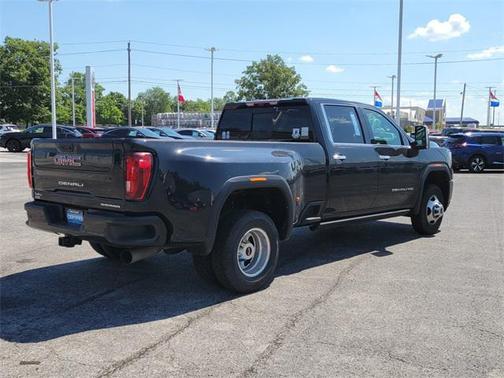 2022 GMC Sierra 3500 Denali