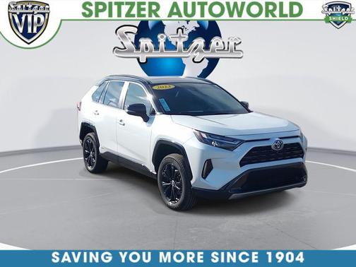 2023 Toyota RAV4 Hybrid SE