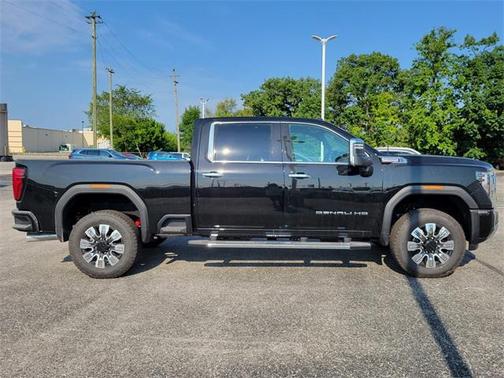2025 GMC Sierra 3500 Denali