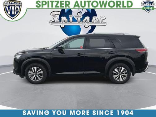 Super Black 2023 Nissan Pathfinder SL 4WD