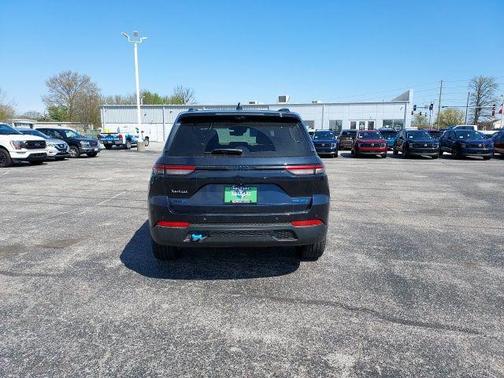 Midnight Sky 2023 Jeep Grand Cherokee 4xe Trailhawk