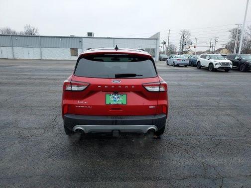 2020 Ford Escape Titanium