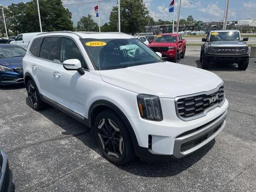 2023 Kia Telluride S