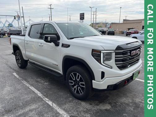 2025 GMC Sierra 1500 AT4