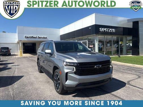 2023 Chevrolet Suburban RST