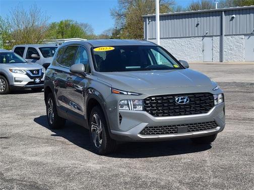 2023 Hyundai SANTA FE SE