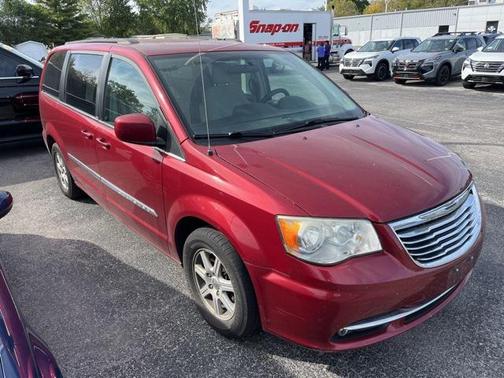 2011 Chrysler Town & Country Touring