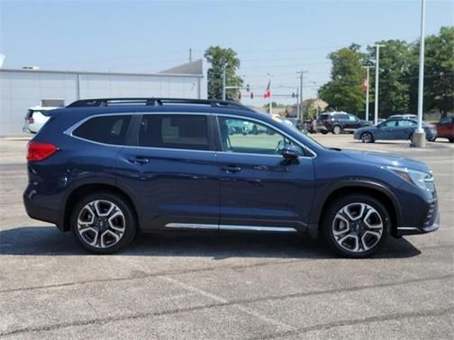 2023 Subaru Ascent Limited 8-Passenger