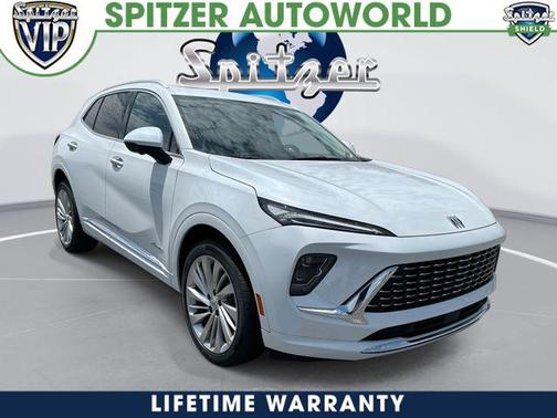 Iridescent White Tricoat 2026 Buick Envision Avenir AWD