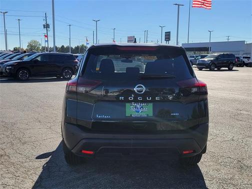 2021 Nissan Rogue S