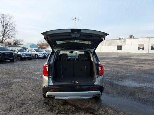 2023 GMC Acadia FWD SLE