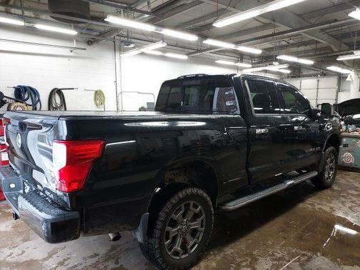 2018 Nissan Titan XD SV