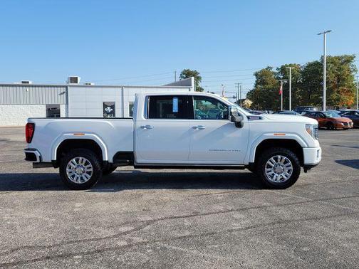 2023 GMC Sierra 3500 Denali
