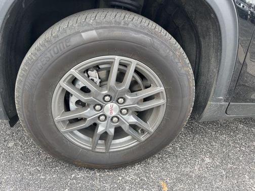 2025 GMC Acadia FWD Elevation