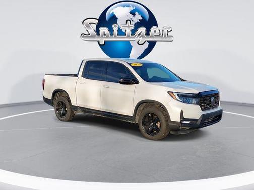 2023 Honda Ridgeline Black