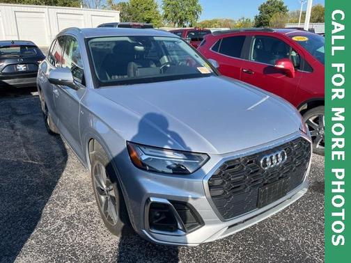 2023 Audi Q5 45 S line Premium Plus