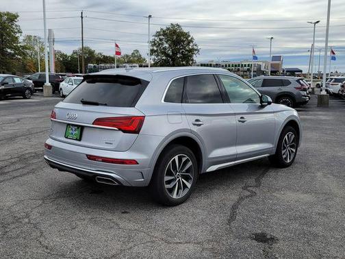 2023 Audi Q5 45 S line Premium Plus