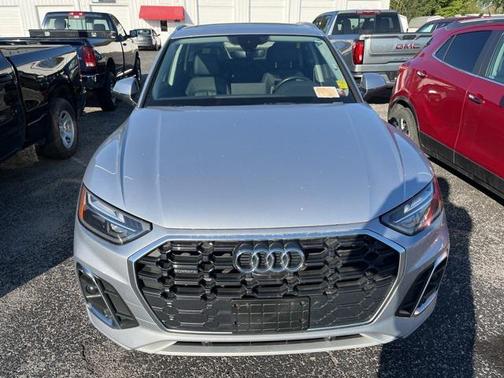 2023 Audi Q5 45 S line Premium Plus