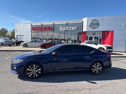 2020 Nissan Altima SR FWD