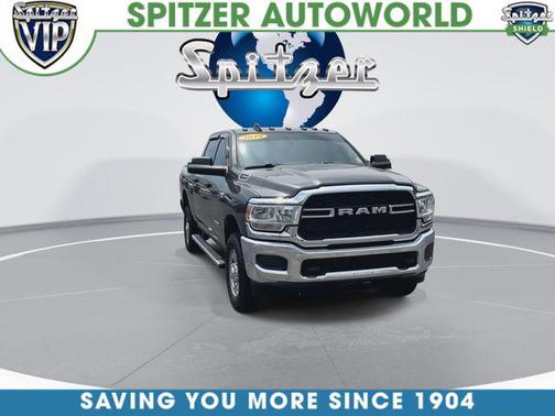 Granite Crystal Metallic Clearcoat 2019 RAM 2500 Tradesman Crew Cab 4x4 6'4' Box
