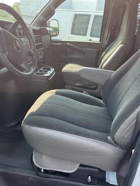 2023 GMC Savana 2500 Work Van