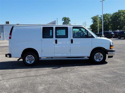 2023 GMC Savana 2500 Work Van