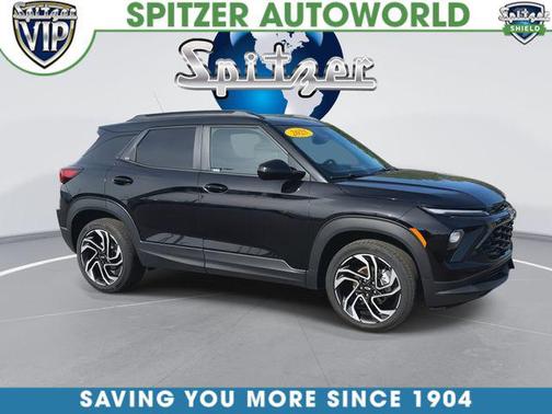 Mosaic Black Metallic 2025 Chevrolet Trailblazer RS
