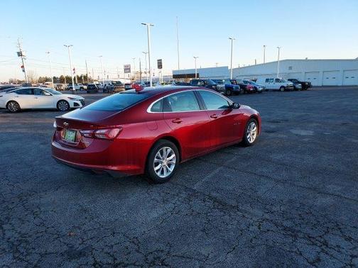 2021 Chevrolet Malibu FWD LT