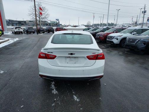 2022 Chevrolet Malibu FWD RS