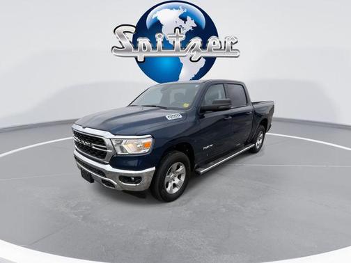 2024 RAM 1500 Big Horn/Lone Star