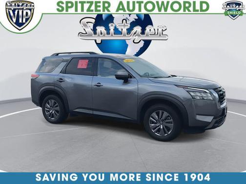 Gun Metallic 2024 Nissan Pathfinder SV 4WD