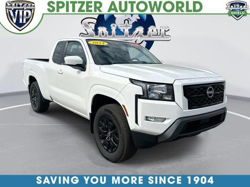 Glacier White 2024 Nissan Frontier SV