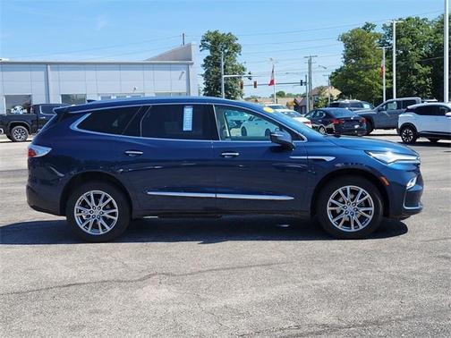 2024 Buick Enclave Essence FWD