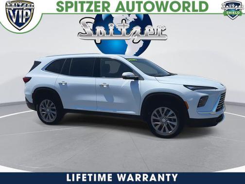 iridescent white tricoat 2026 Buick Enclave Preferred