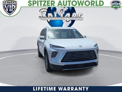 iridescent white tricoat 2026 Buick Enclave Preferred