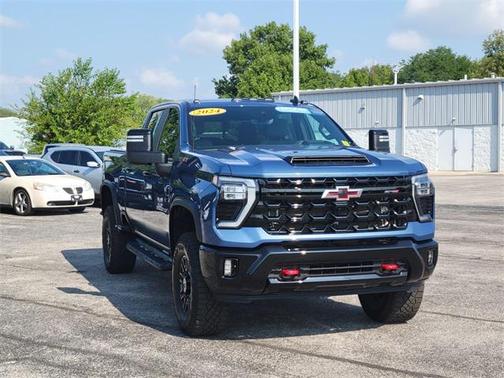2024 Chevrolet Silverado 2500 4WD Crew Cab Standard Bed ZR2