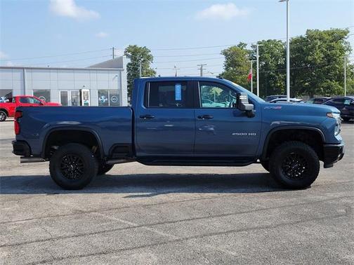 2024 Chevrolet Silverado 2500 4WD Crew Cab Standard Bed ZR2