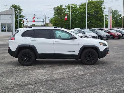 2019 Jeep Cherokee Trailhawk