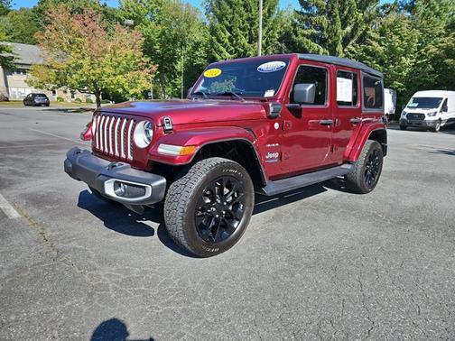 2021 Jeep Wrangler Unlimited SAHARA