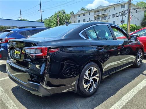 2022 Subaru Legacy Base