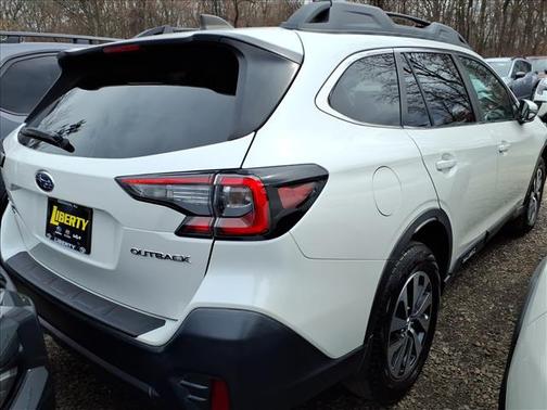 Crystal White Pearl 2020 Subaru Outback Premium