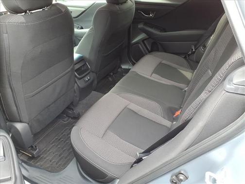 Ice Silver Metallic 2021 Subaru Outback Premium