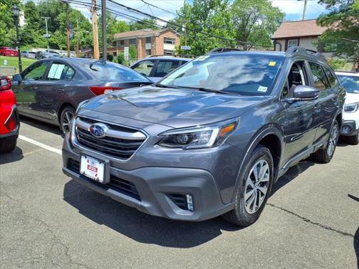 2022 Subaru Outback Premium