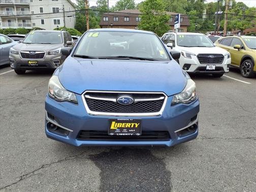 2016 Subaru Impreza 2.0i