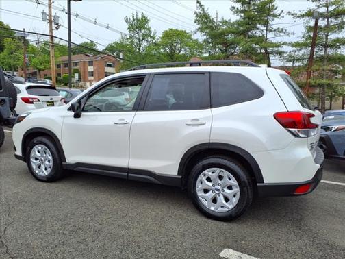 2022 Subaru Forester Base