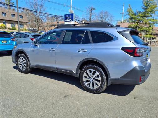 2022 Subaru Outback Premium