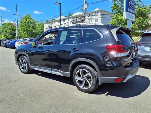 2022 Subaru Forester Touring