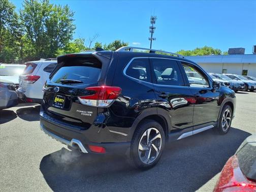 2022 Subaru Forester Touring