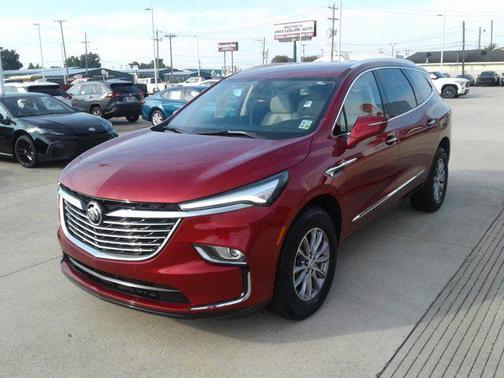 2023 Buick Enclave Essence FWD