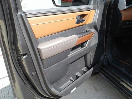 2025 Toyota Tundra Hybrid 1794 Edition